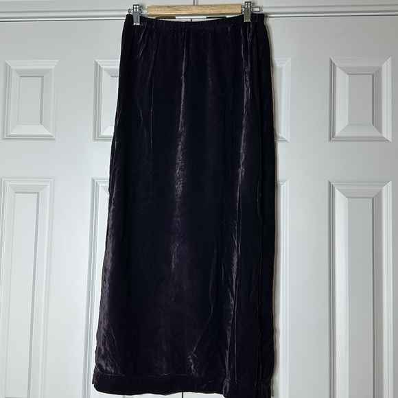 CP Shades Long Crushed Velvet Skirt Back Slit Deep Purple/Violet SzM - Picture 1 of 8
